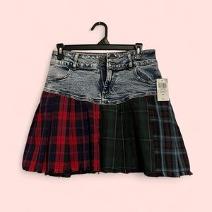 Hot Topic Multicolored Asymmetrical Mini Skater Skirt